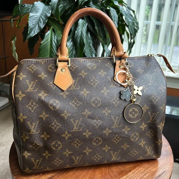 CLOVER CLOVER Bag Charm Brown Black Gold Tone Charms - Picture 2 of 8